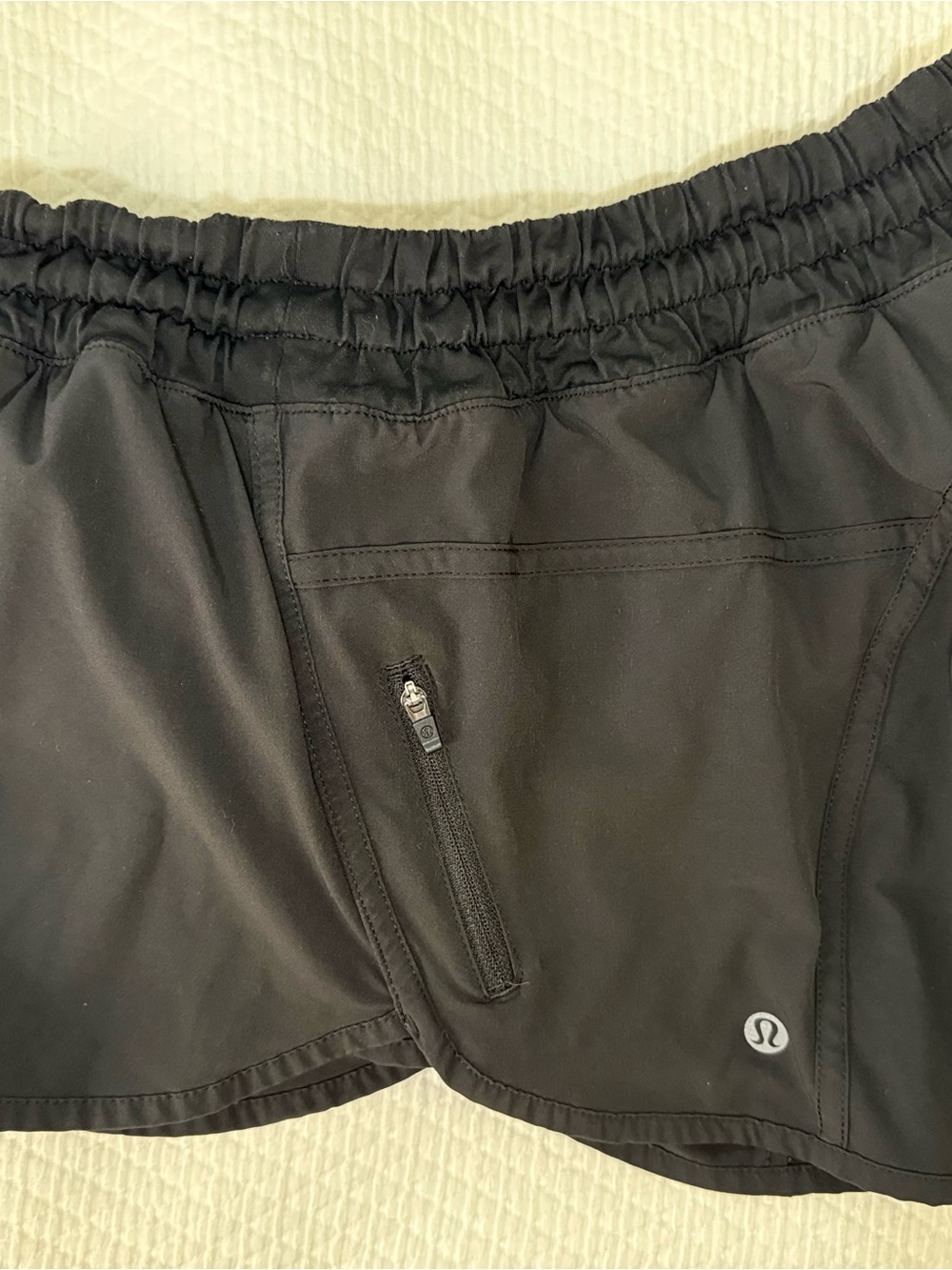 lululemon athletica Black Women's Athletic Shorts with Elastic Waist - Picture 3 of 7